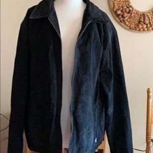 ⭐️⭐️⭐️HOST PICK⭐️⭐️⭐️ Men’s Basic Edition Faux Leather Coat. Excellent condition